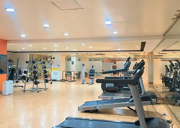 Venice Mckinley With Pool, Gym, Fast Wifi And Netflix Apartment