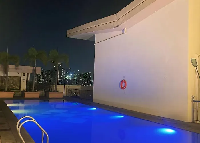 Apartment Venice Mckinley With Pool, Gym, Fast Wifi And Netflix